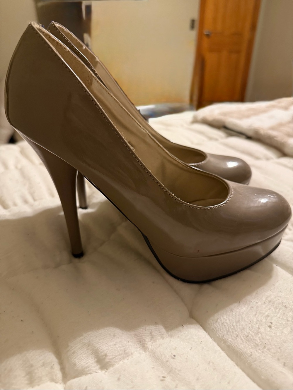 Mossimo Supply Co. Taupe Patent Platform Heels